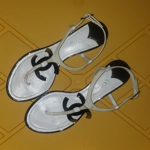 CHANEL Sandals White Designer Size 37 / 7